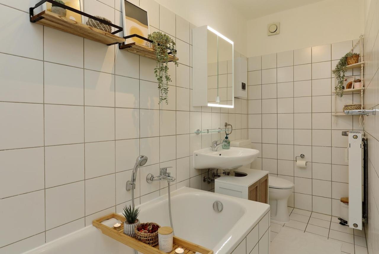 *City, Naehe Hbf, Kingsizebetten, Fitnessecke* Duisburg Zewnętrze zdjęcie